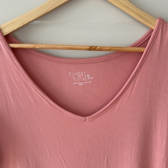 Time and Tru Light Pink Side Slit V-Neck Dress Size XL 16-18 - Picture 7 of 12